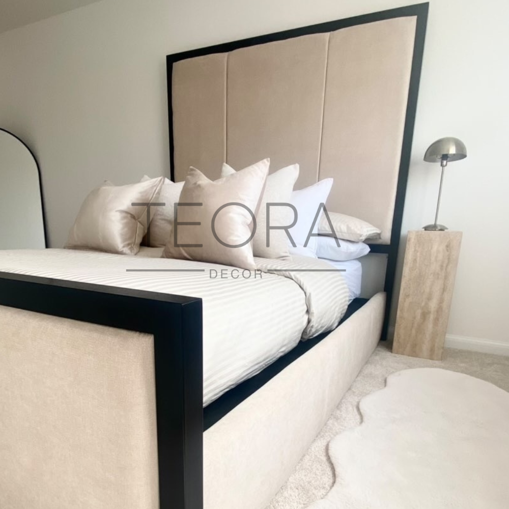 The Luxury Metal Sienna Bed V